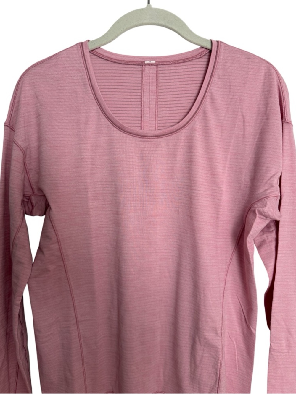 lululemon athletica Long Sleeve Scoop Crew Top in Mauve Pink - Picture 3 of 5